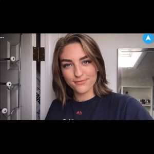 Meet your Posher, Corine